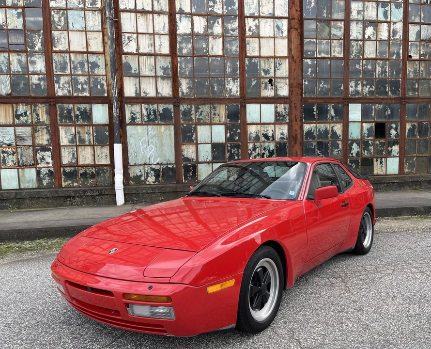 1986 Porsche 944 Turbo - Image 16 of 31