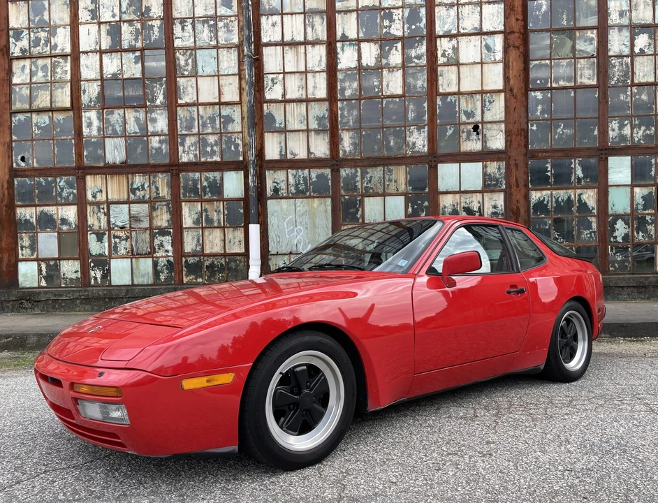 1986 Porsche 944 Turbo - Image 15 of 31