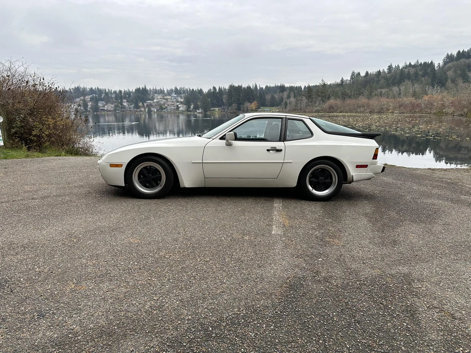 1986 Porsche 944 Turbo - Image 21 of 31