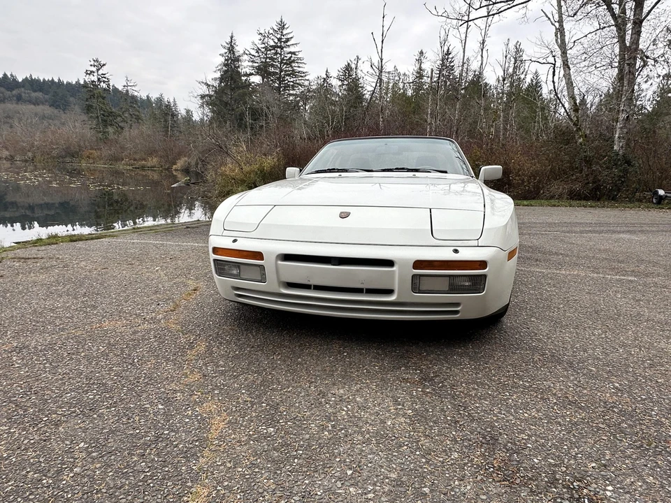 1986 Porsche 944 Turbo - Image 15 of 31