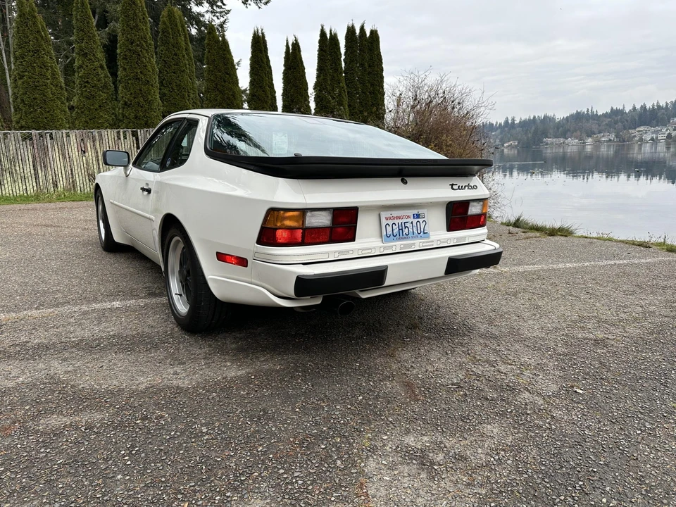 1986 Porsche 944 Turbo - Image 25 of 31