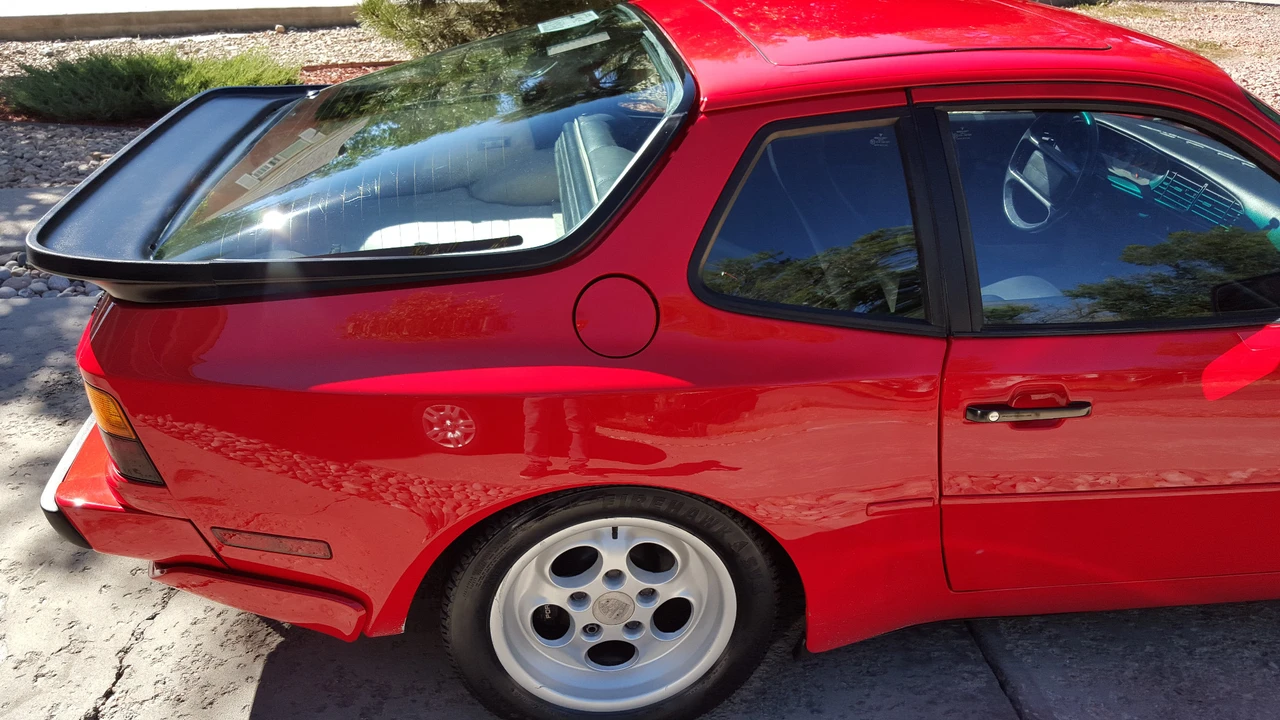 1986 Porsche 944 Turbo - Image 16 of 31