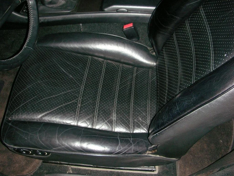 1986 Porsche 944 Turbo - Image 25 of 31