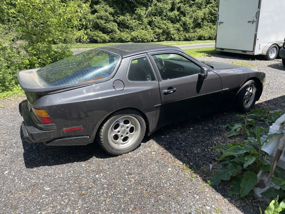 1986 Porsche 944 Turbo - Image 5 of 31