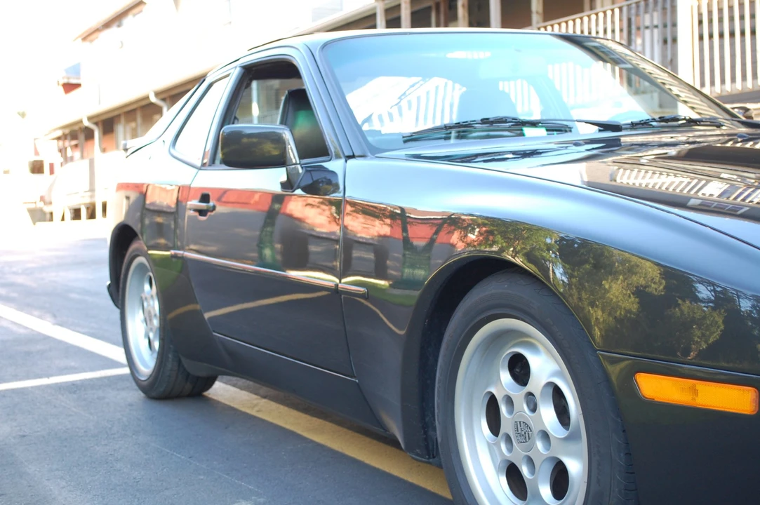 1986 Porsche 944 Turbo - Image 23 of 31