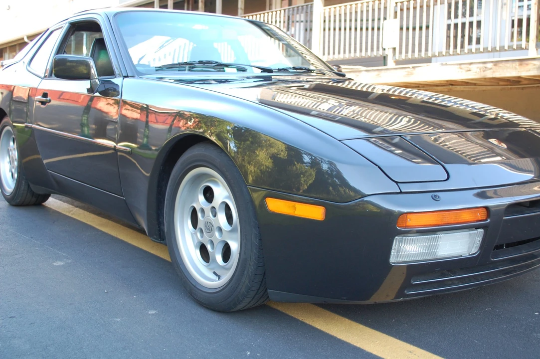 1986 Porsche 944 Turbo - Image 19 of 31