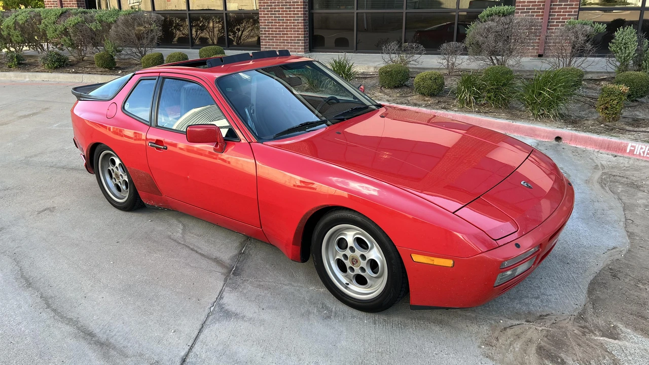 1986 Porsche 944 Turbo - Image 23 of 31