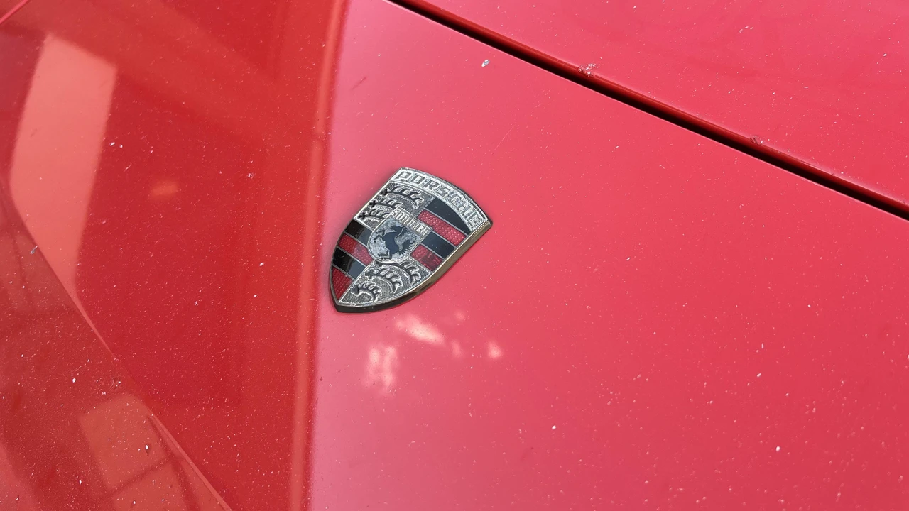 1986 Porsche 944 Turbo - Image 27 of 31