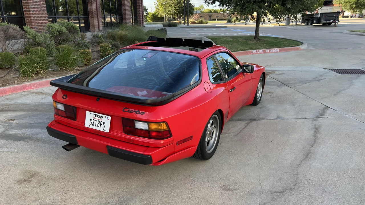 1986 Porsche 944 Turbo - Image 17 of 31