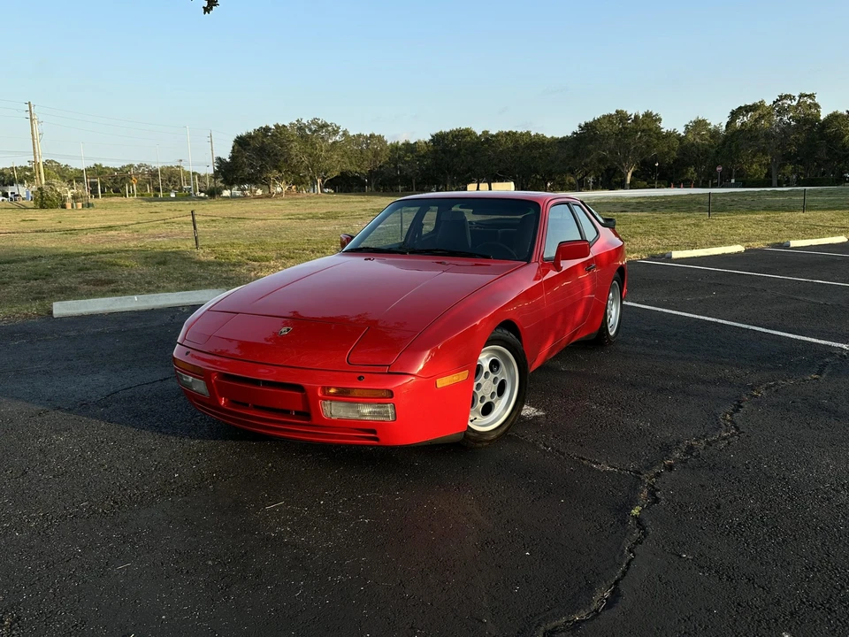 1986 Porsche 944 Turbo - Image 5 of 31