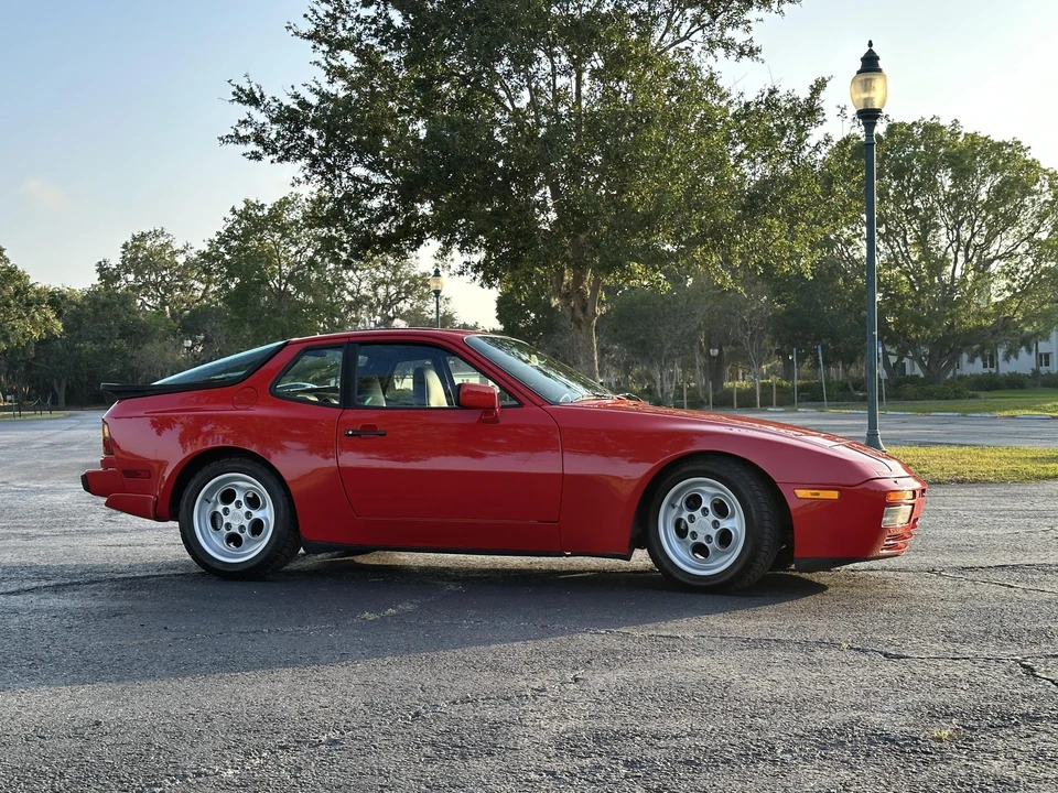 1986 Porsche 944 Turbo - Image 31 of 31