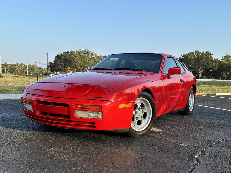 1986 Porsche 944 Turbo - Image 6 of 31