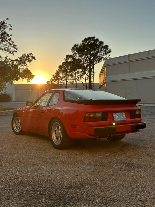 1986 Porsche 944 Turbo - Image 12 of 31