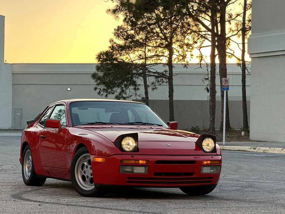 1986 Porsche 944 Turbo - Image 21 of 31