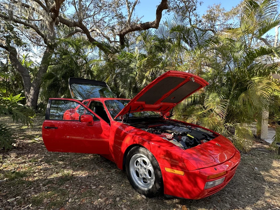 1986 Porsche 944 Turbo - Image 26 of 31