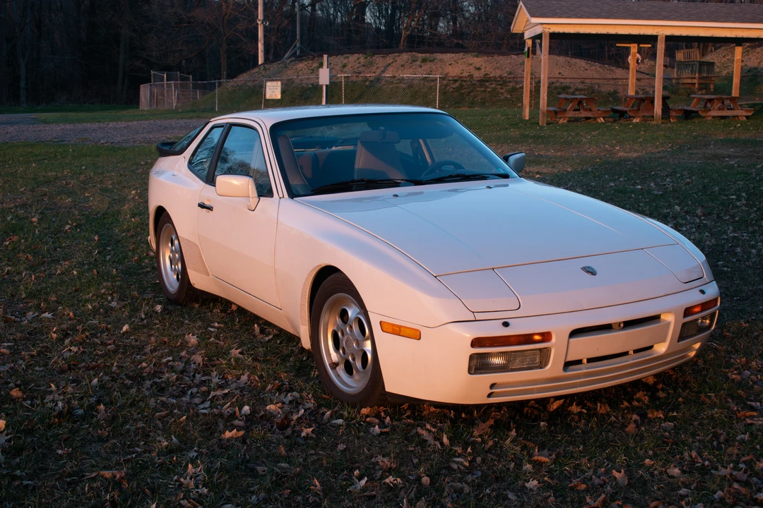 1986 Porsche 944 Turbo - Image 13 of 31
