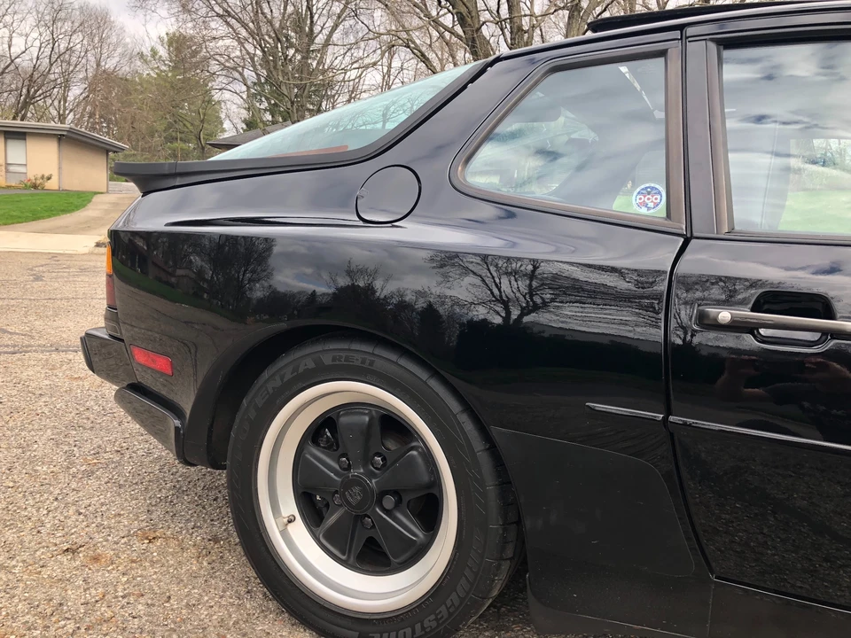 1986 Porsche 944 Turbo - Image 15 of 31