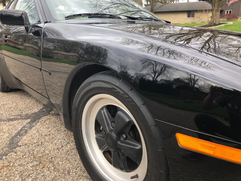 1986 Porsche 944 Turbo - Image 17 of 31