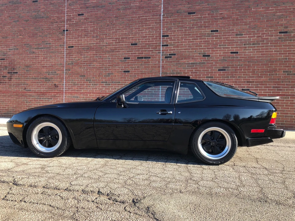 1986 Porsche 944 Turbo - Image 6 of 31