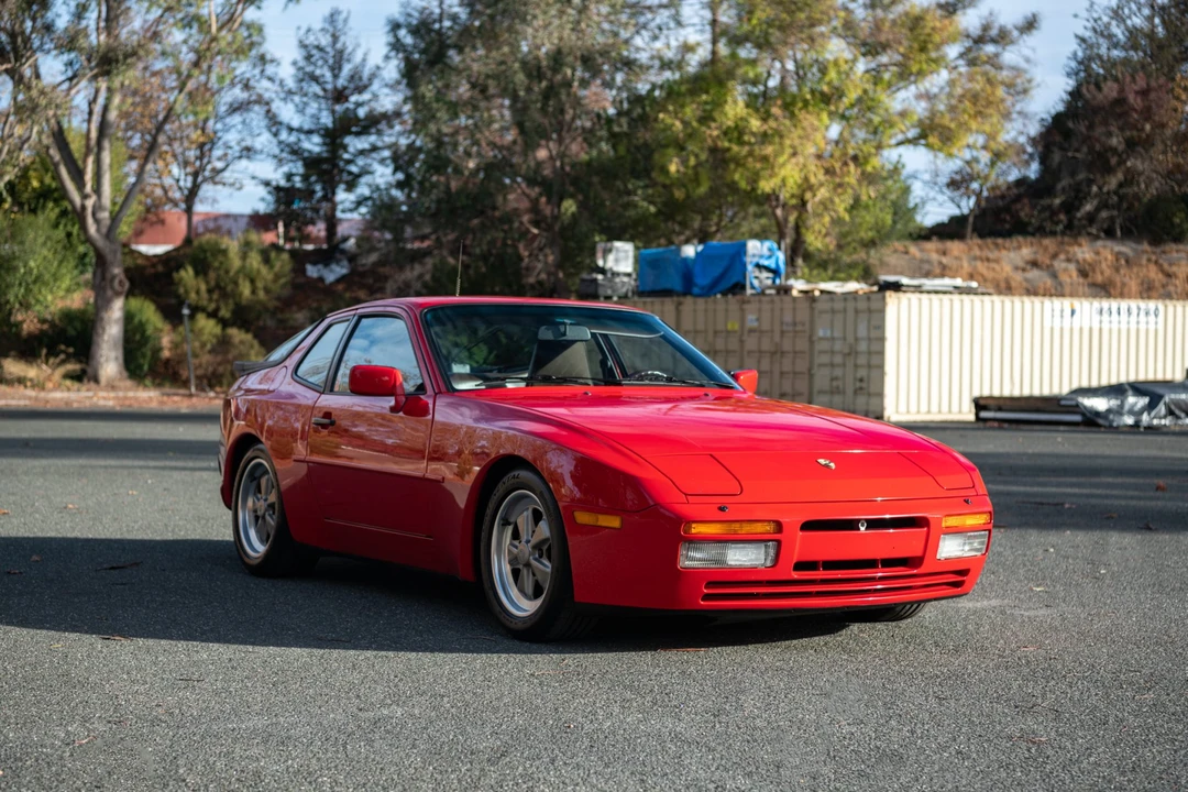 1986 Porsche 944 Turbo - Image 13 of 31