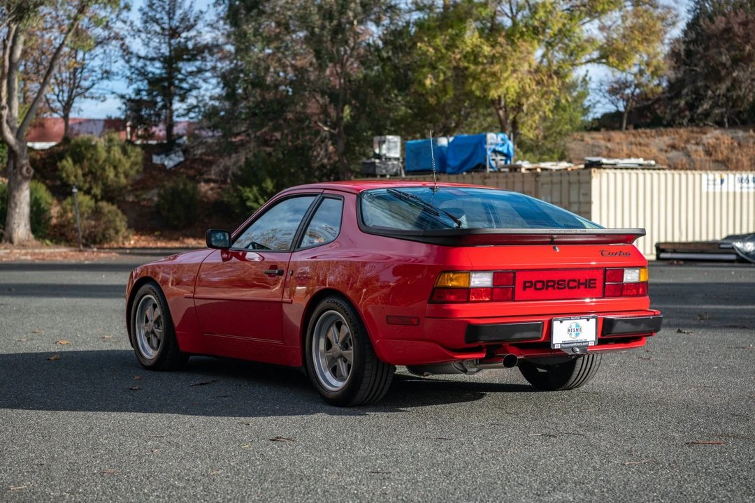1986 Porsche 944 Turbo - Image 6 of 31