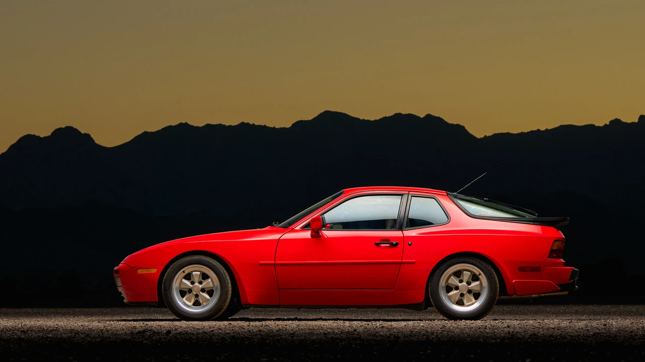 1986 Porsche 944 Turbo - Image 6 of 31