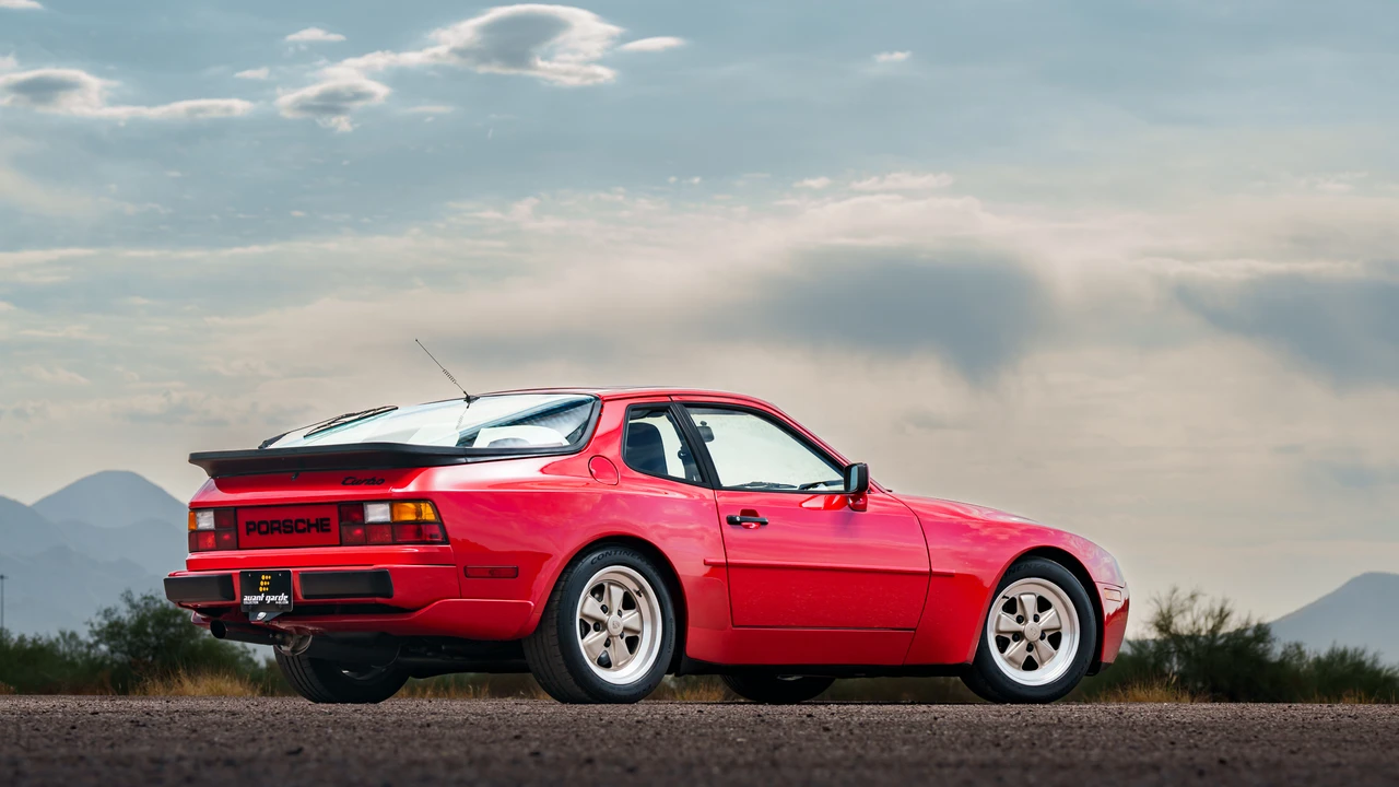 1986 Porsche 944 Turbo - Image 20 of 31