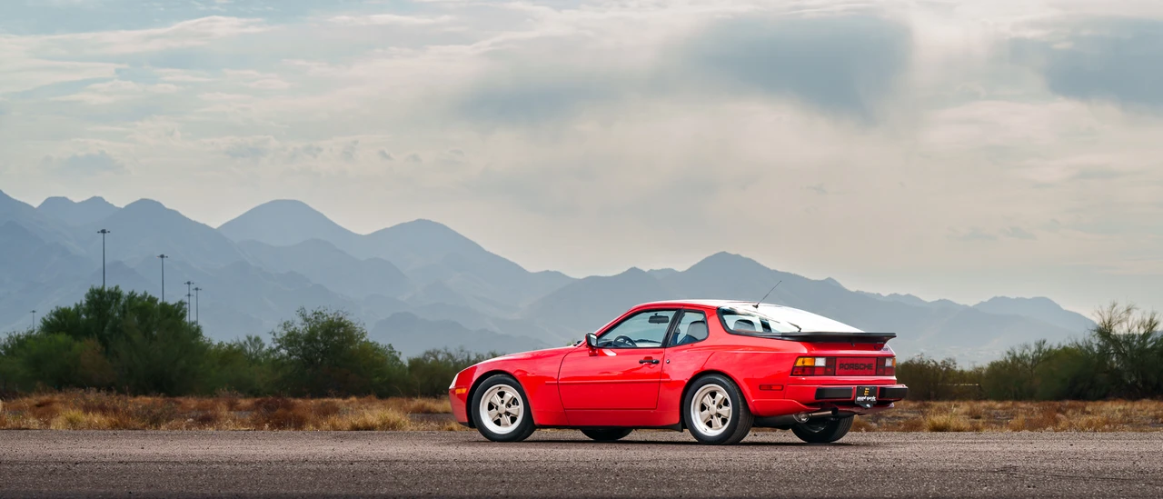 1986 Porsche 944 Turbo - Image 23 of 31