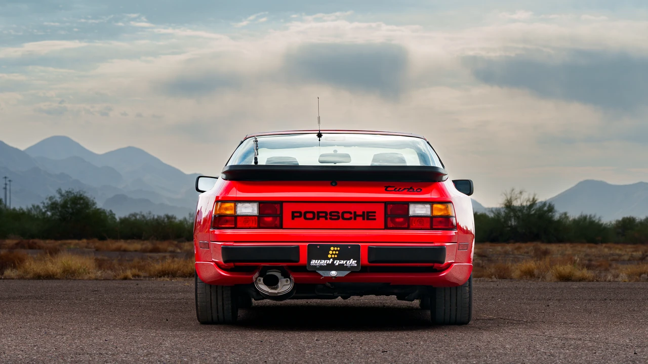 1986 Porsche 944 Turbo - Image 26 of 31