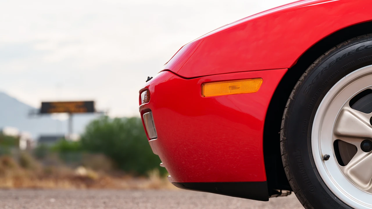 1986 Porsche 944 Turbo - Image 28 of 31