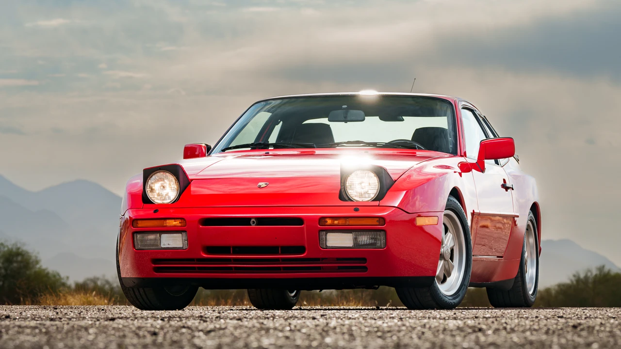 1986 Porsche 944 Turbo - Image 7 of 31