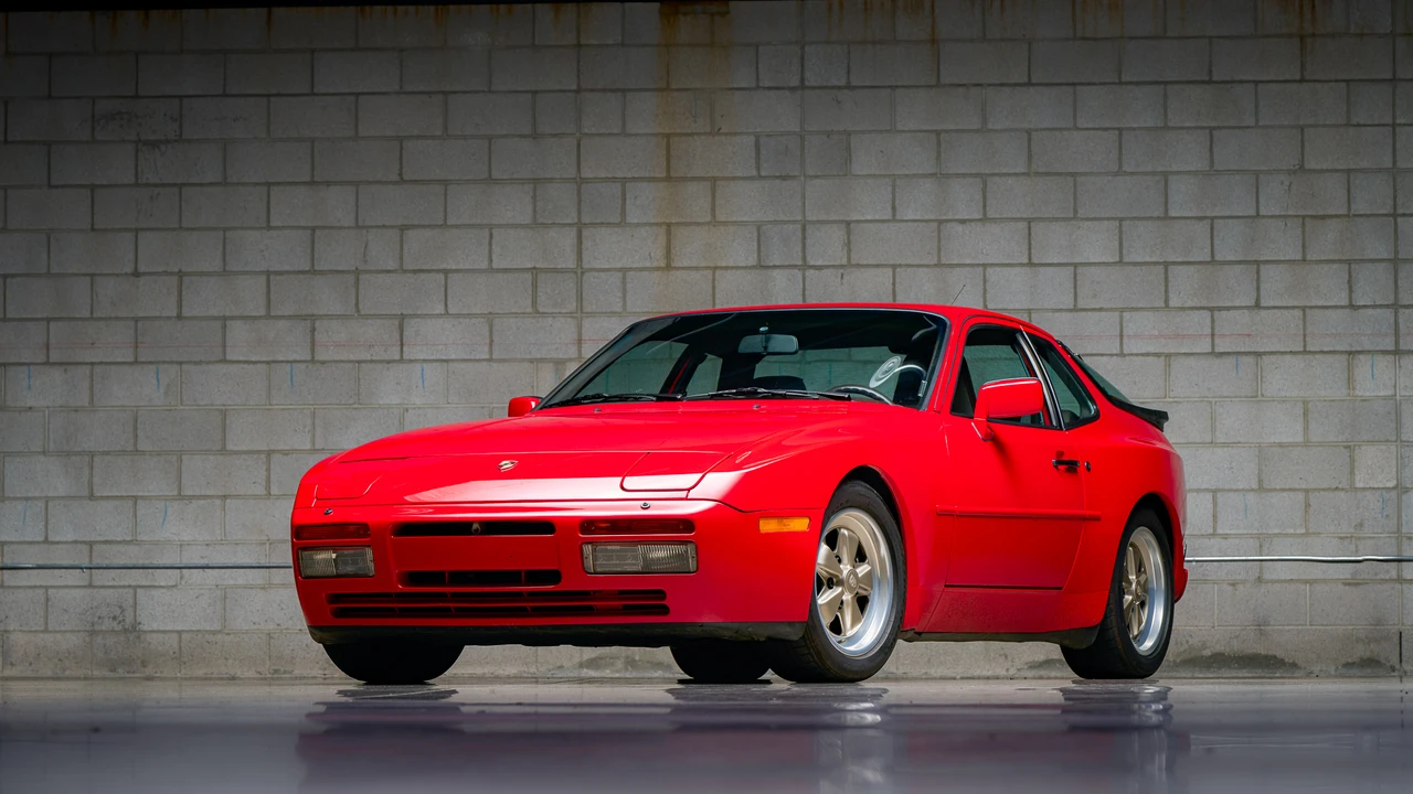 1986 Porsche 944 Turbo - Image 23 of 31
