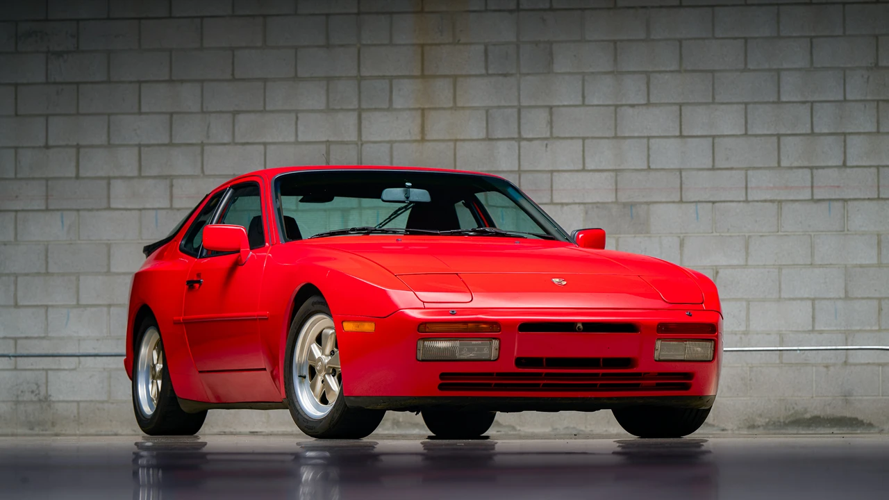 1986 Porsche 944 Turbo - Image 30 of 31