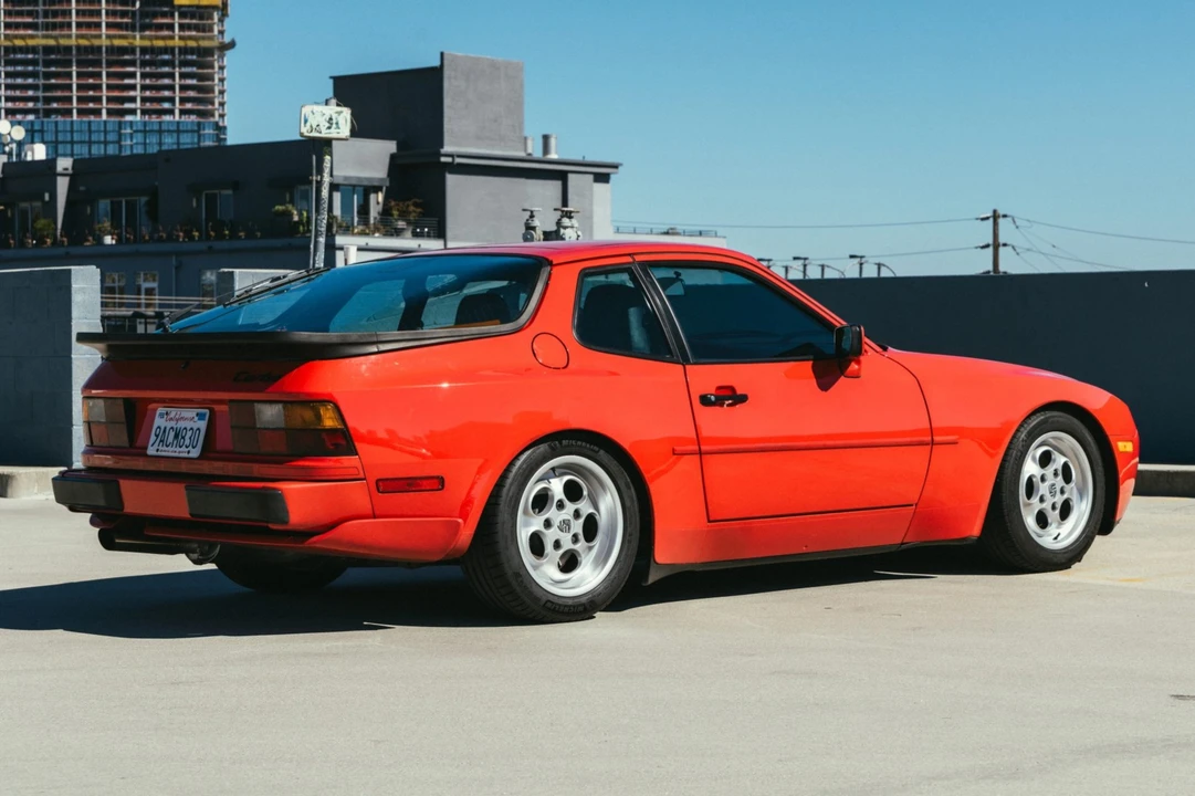 1986 Porsche 944 Turbo - Image 13 of 31