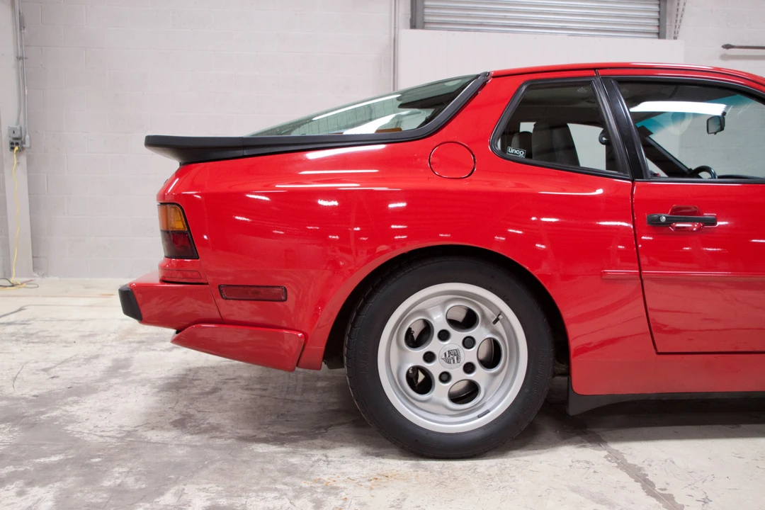1986 Porsche 944 Turbo - Image 14 of 31