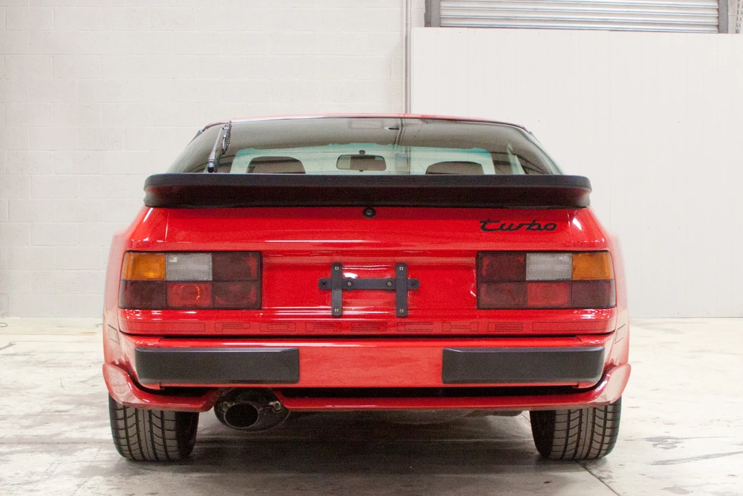 1986 Porsche 944 Turbo - Image 9 of 31