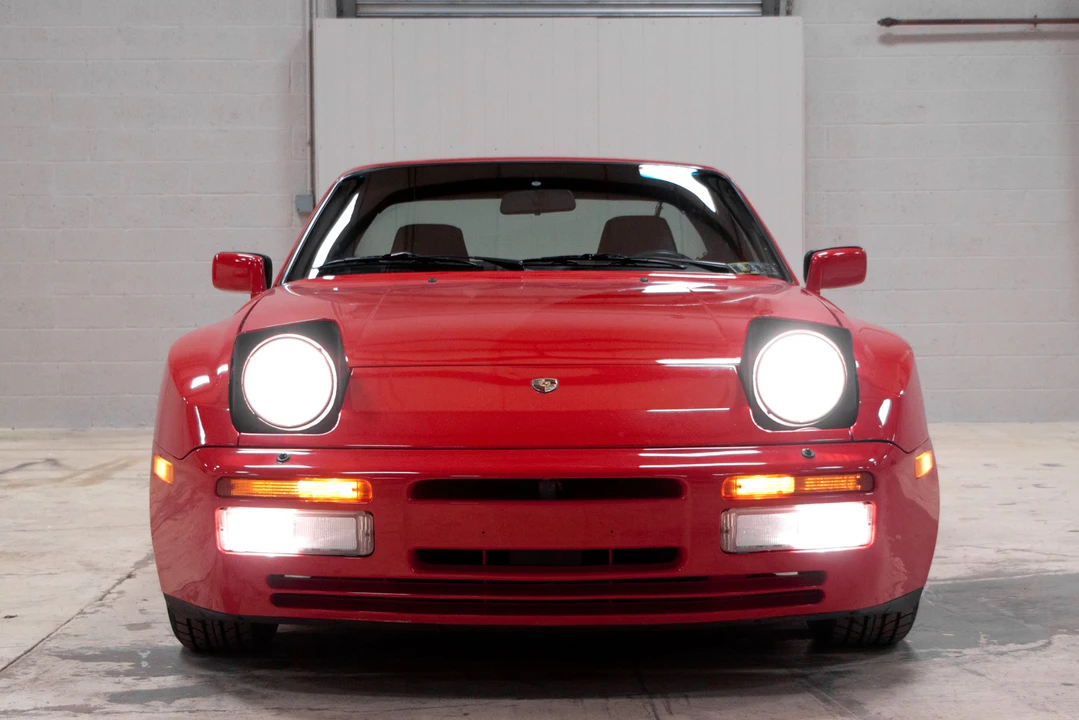 1986 Porsche 944 Turbo - Image 3 of 31