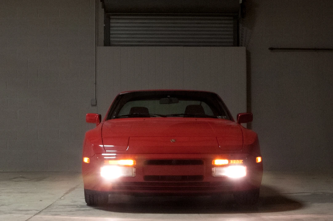 1986 Porsche 944 Turbo - Image 4 of 31