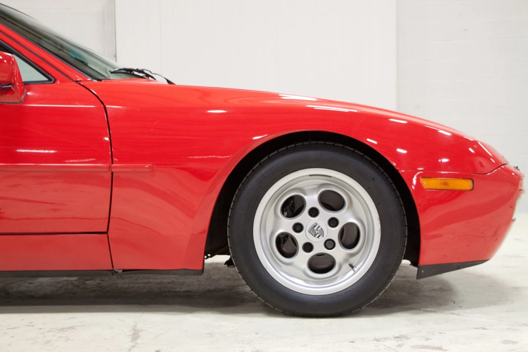 1986 Porsche 944 Turbo - Image 15 of 31
