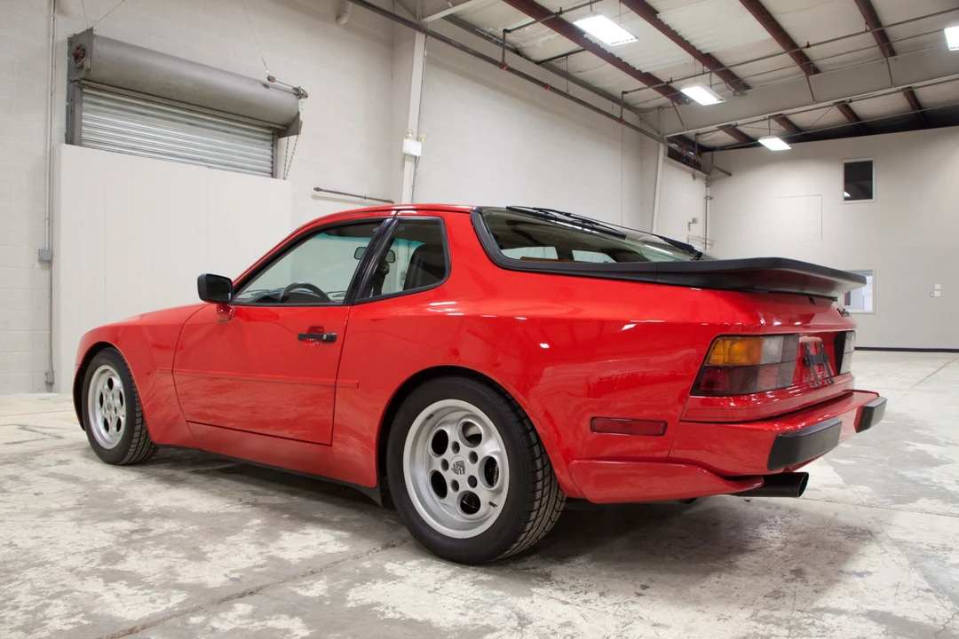 1986 Porsche 944 Turbo - Image 7 of 31