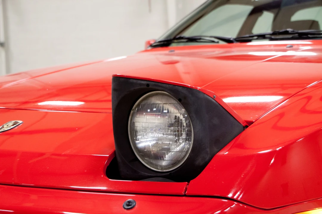 1986 Porsche 944 Turbo - Image 17 of 31