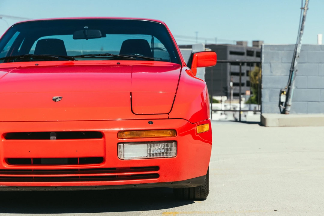 1986 Porsche 944 Turbo - Image 26 of 31