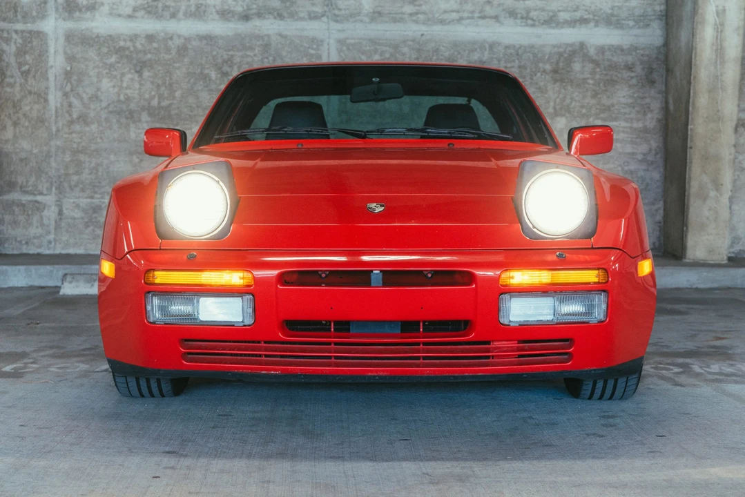 1986 Porsche 944 Turbo - Image 11 of 31