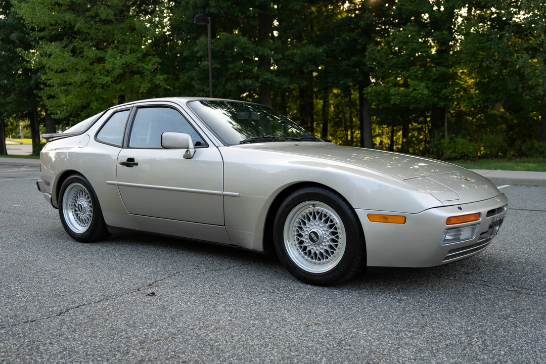 1986 Porsche 944 Turbo - Image 12 of 31
