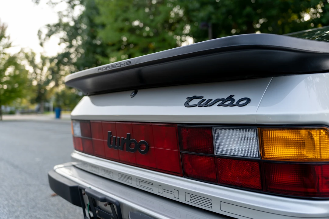 1986 Porsche 944 Turbo - Image 22 of 31