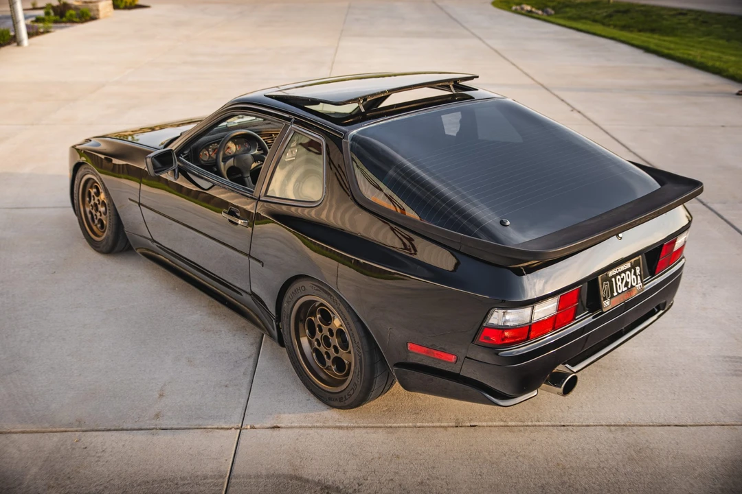 1986 Porsche 944 Turbo - Image 13 of 31
