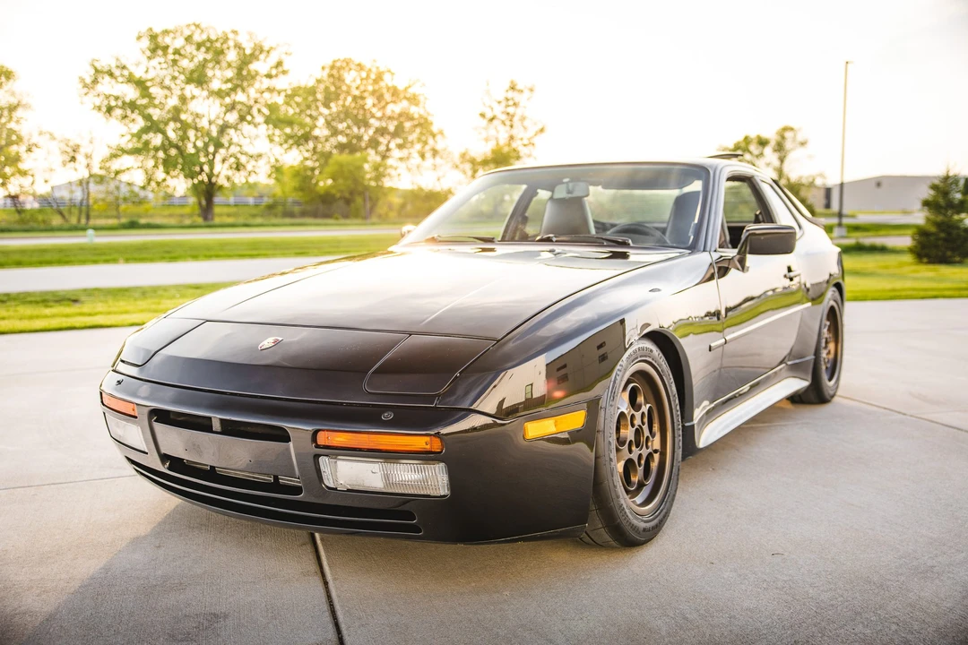 1986 Porsche 944 Turbo - Image 3 of 31