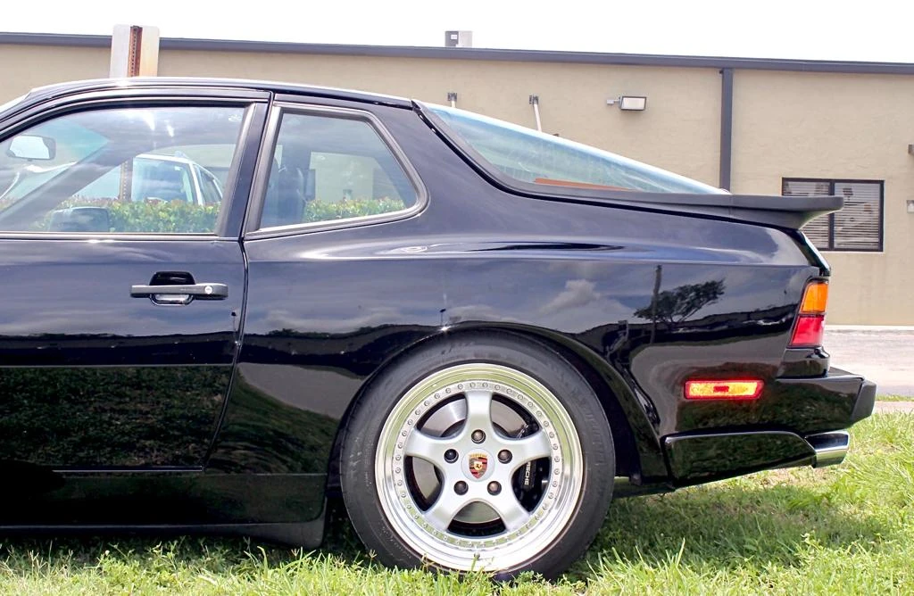 1986 Porsche 944 Turbo - Image 13 of 31