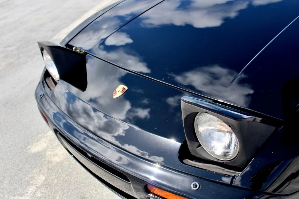 1986 Porsche 944 Turbo - Image 19 of 31