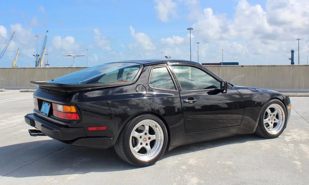 1986 Porsche 944 Turbo - Image 8 of 31